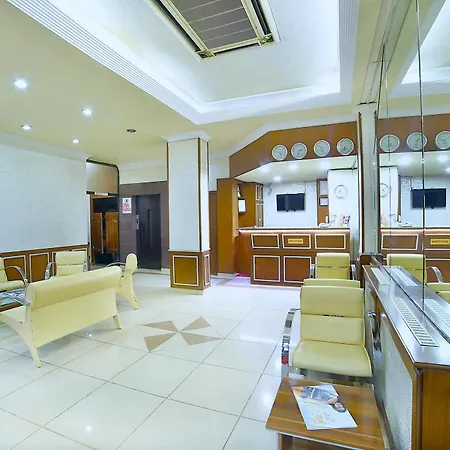 Hotel The Center 3*