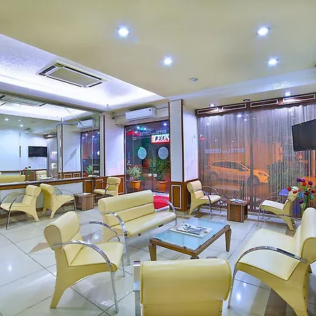 Hotel The Center 3*