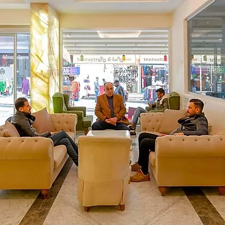 The Center Szálloda 3*