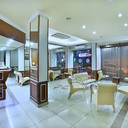 The Center Hotel 3*