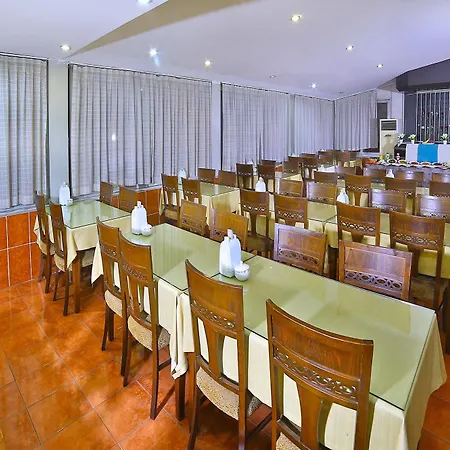 The Center Hotell 3*